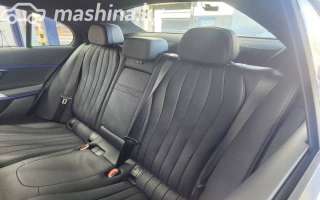 Mercedes-Benz E-Класс VI (W214, S214) 300 e 2.0hyb AT 4WD