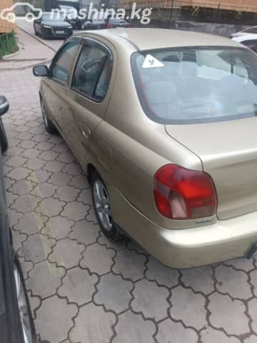 Toyota Echo 1.5 AT