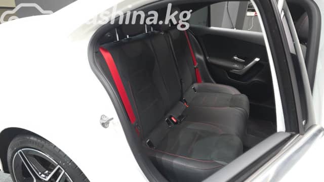 Mercedes-Benz A-Класс AMG II (W177) 35 AMG 2.0 AMT 4WD