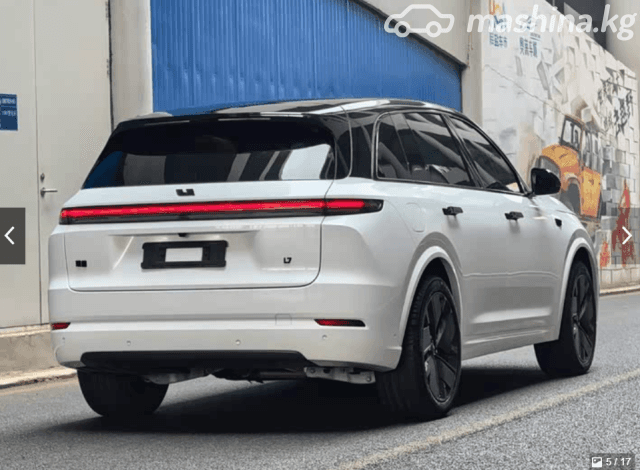 LiXiang L7 Рестайлинг 1.5hyb AT 4WD