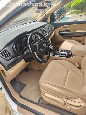 Kia Carnival III 2.2d AT