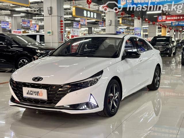 Hyundai Elantra VII (CN7) 1.6 AT