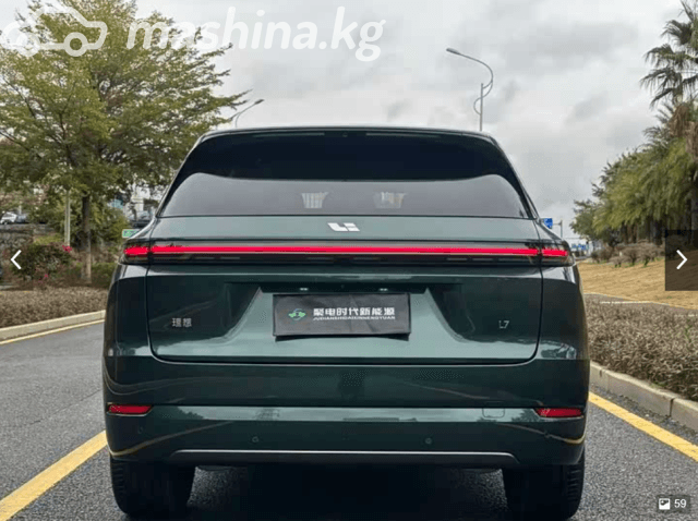 LiXiang L7 Рестайлинг 1.5hyb AT 4WD
