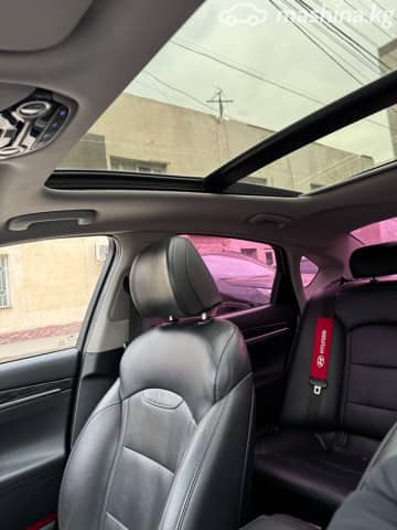 Hyundai Grandeur VI 3.0 AT