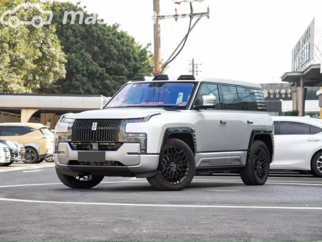 BYD Yangwang U8 2.0hyb AT 4WD