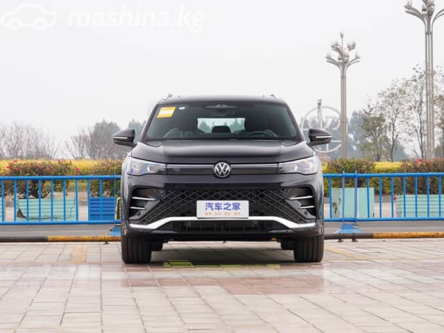 Volkswagen Tiguan III (China Market) 2.0 AMT