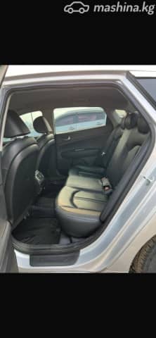 Kia K5 III LPi 2.0 AT