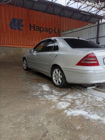 Mercedes-Benz C-Класс II (W203) 200 2.2d MT