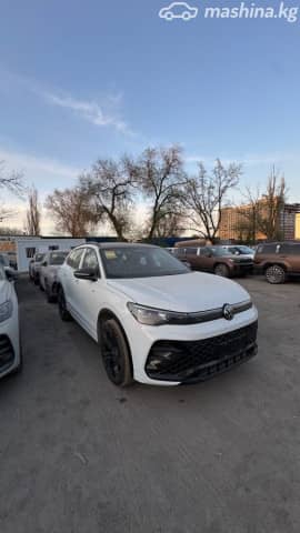Volkswagen Tiguan III (China Market) 2.0 AMT 4WD