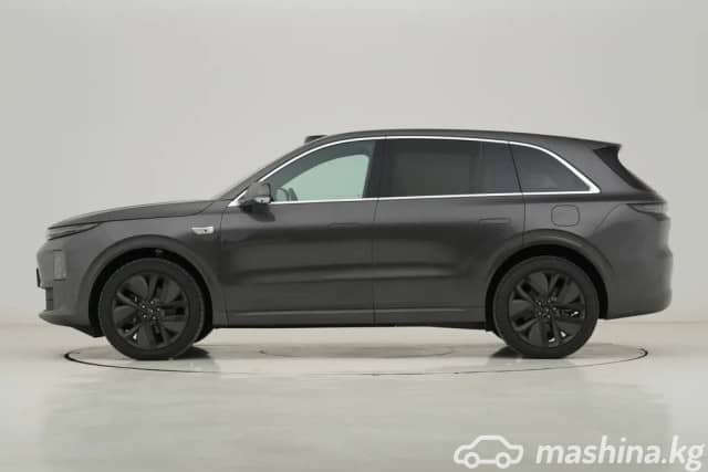 LiXiang L6 1.5hyb AT 4WD