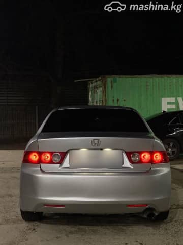 Honda Accord VII 2.0 AT