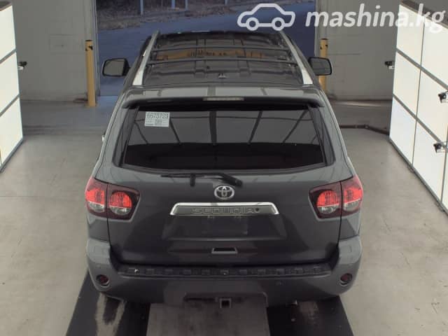 Toyota Sequoia II Рестайлинг 5.7 AT 4WD