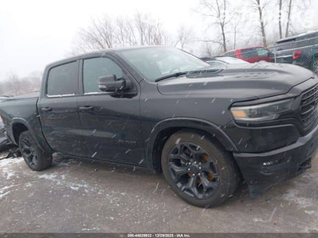 RAM 1500 V Quad Cab 5.7 AT 4WD