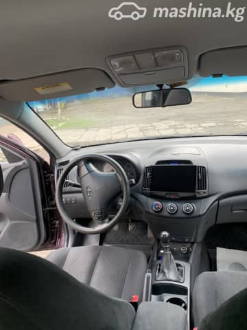 Hyundai Elantra IV (HD) 1.6 MT