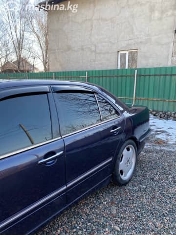 Mercedes-Benz E-Класс II (W210, S210) Рестайлинг 320 3.2 AT