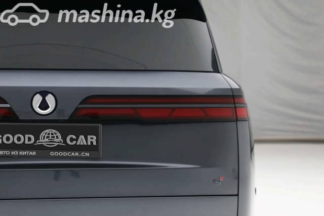 Denza N9 2.0hyb CVT 4WD