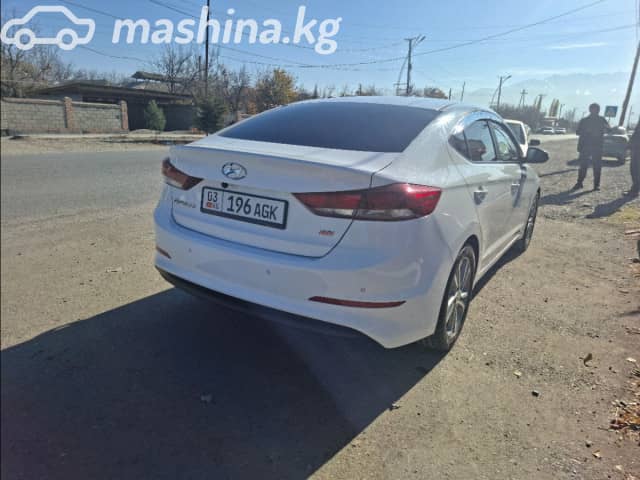 Hyundai Avante VI 1.6 AT