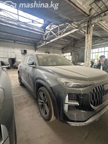 Audi Q6 40 TFSI 2.0 AMT 4WD