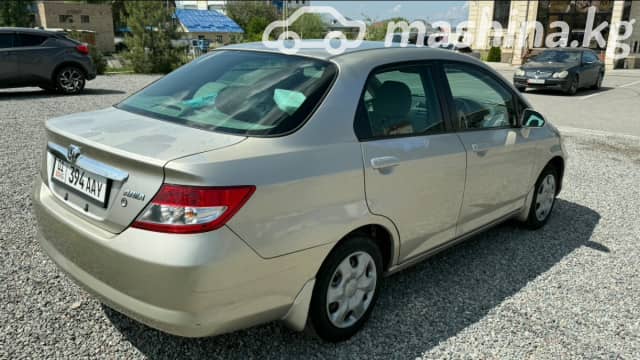 Honda Fit Aria 1.3 CVT