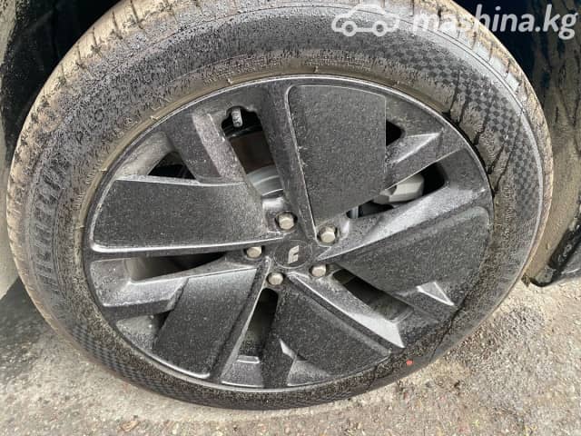 LiXiang L7 Рестайлинг 1.5hyb AT 4WD