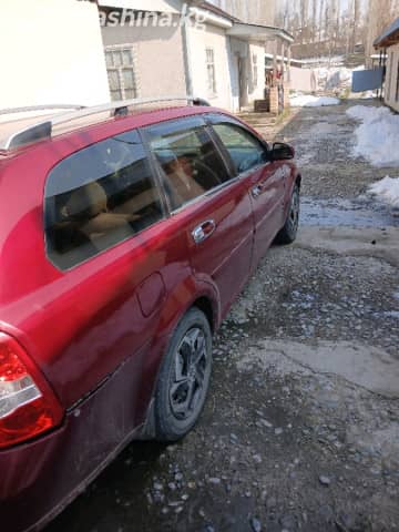Chevrolet Lacetti 1.6 MT