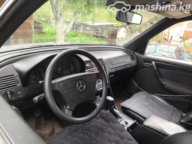 Mercedes-Benz C-Класс I (W202) Рестайлинг 180 1.8 MT
