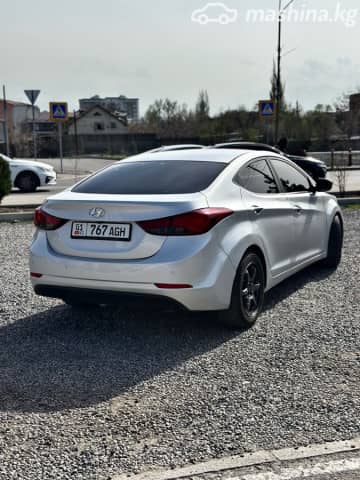 Hyundai Avante V 1.6 AT
