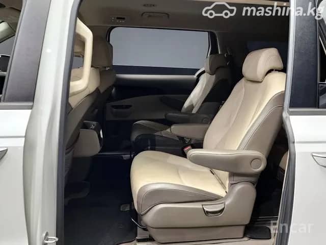 Kia Carnival IV 2.2d AT