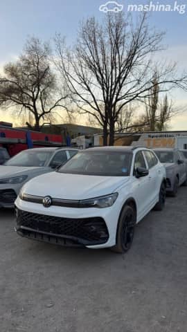Volkswagen Tiguan III (China Market) 2.0 AMT 4WD