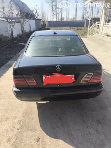Mercedes-Benz E-Класс II (W210, S210) 200 2.0 MT