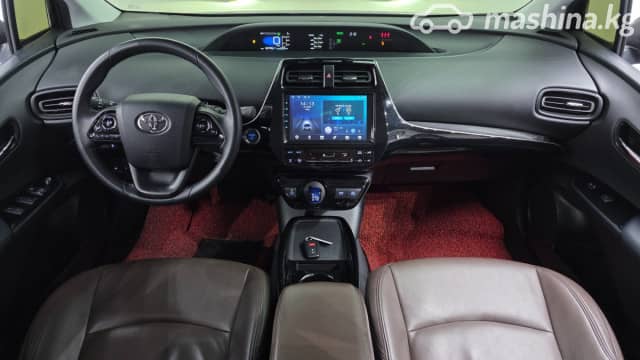 Toyota Prius IV Рестайлинг (XW50) 1.8hyb AT