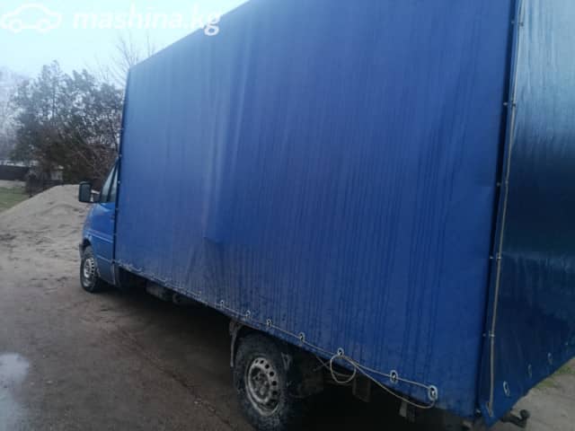 Mercedes-Benz Бортовой (4х2)
