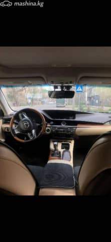 Lexus ES VII 300h 2.5hyb CVT