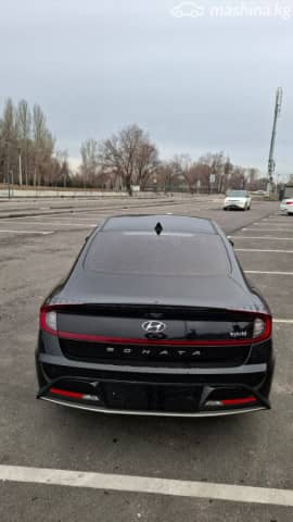 Hyundai Sonata VIII (DN8) 2.0hyb AT