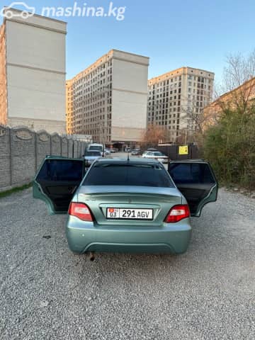 Daewoo Nexia I Рестайлинг 1.5 MT