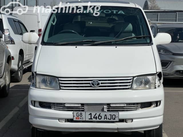 Toyota Regius 2.7 AT 4WD