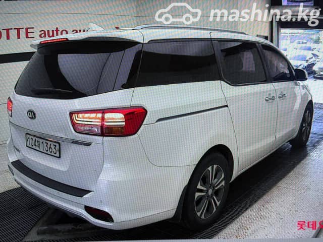 Kia Carnival III 2.2d AT