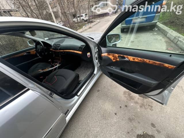 Mercedes-Benz E-Класс III (W211, S211) Рестайлинг 200 2.2d MT