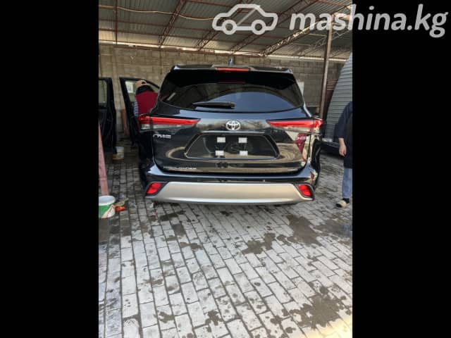 Toyota Highlander IV (U70) 2.0 AT 4WD