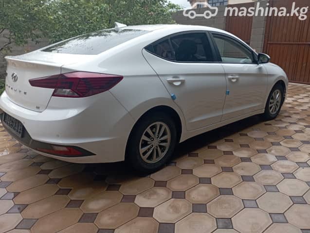 Hyundai Avante VI Рестайлинг 1.6 CVT