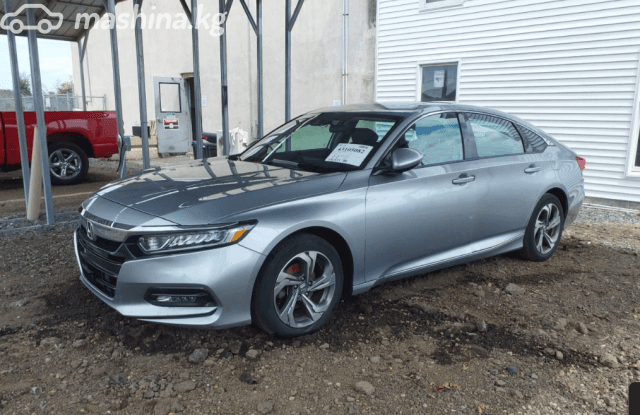 Honda Accord X Рестайлинг 2.0 AT
