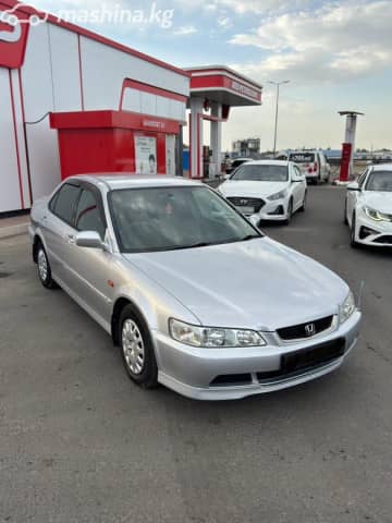 Honda Accord VI 1.8 AT