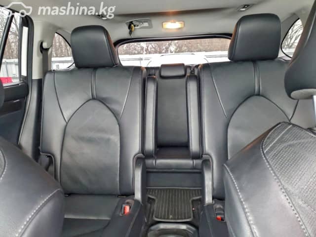 Toyota Highlander IV (U70) 2.4 AT