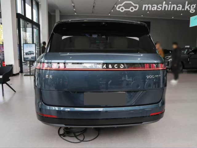 Lynk & Co 900 2.0hyb AT 4WD