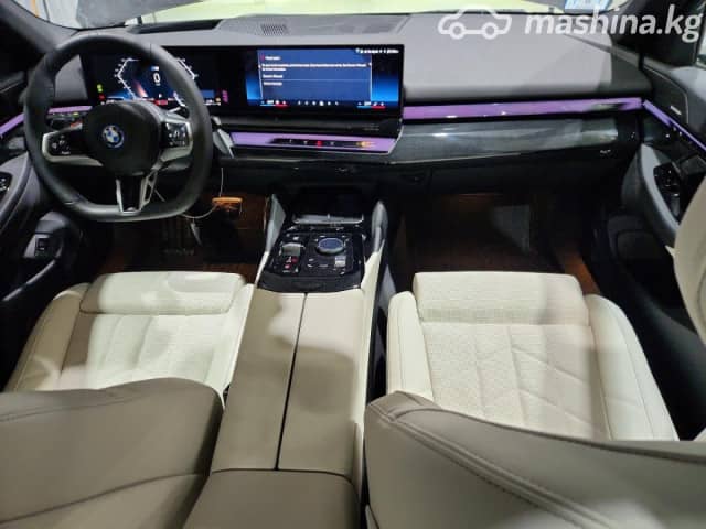 BMW 5 серии VIII (G60/G61/G68) 550e xDrive 3.0hyb AT 4WD