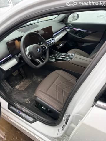 BMW 5 серии VIII (G60/G61/G68) 530i xDrive 2.0 AT 4WD