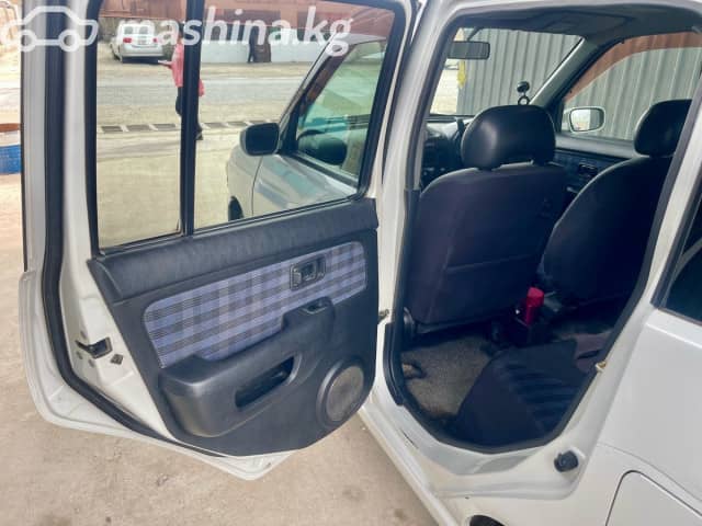 Nissan Cube I (Z10) 1.4 AT
