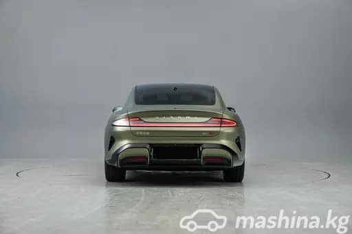 Xiaomi SU7 Electro AT 4WD