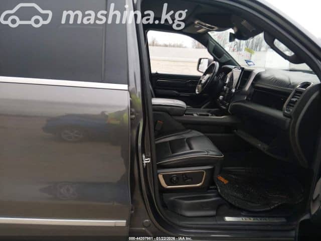 RAM 1500 V Quad Cab 5.7 AT 4WD