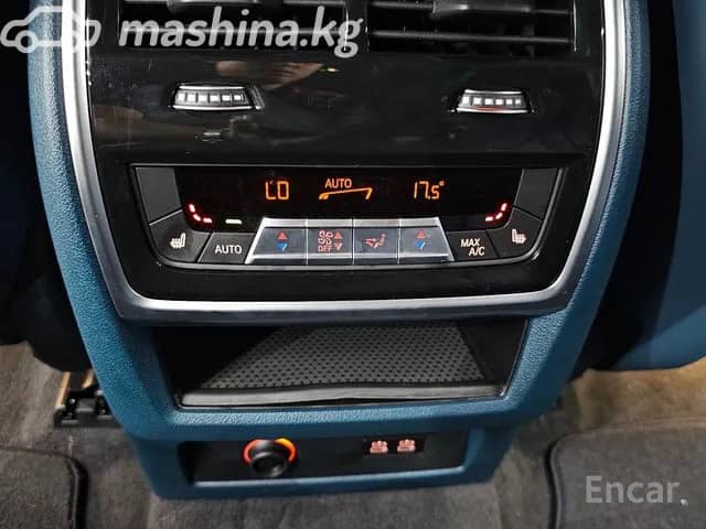 BMW XM 4.4hyb AT 4WD